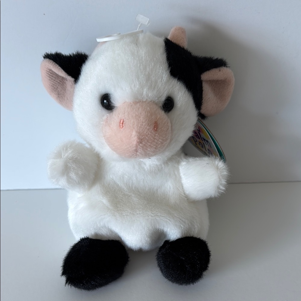 Aurora Sweetie the Cow 🐮 Palm Pals